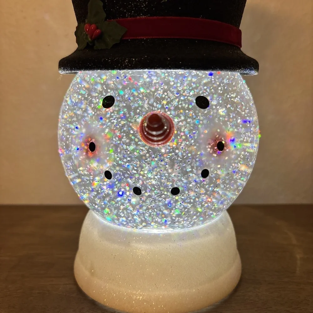 Bath & Body Works Snowman Pedestal Candle Holder Light Up Glitter Water Globe - Picture 2 of 8